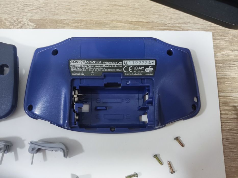 Shell original game Boy advance azul