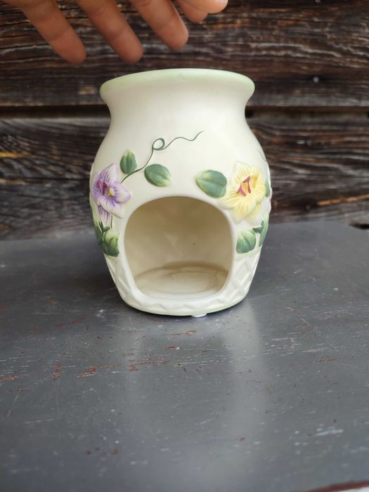 Cudny ceramiczny kominek na zapachy - świecznik - design K 7