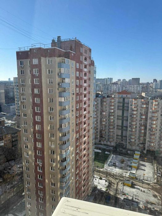 Продам 1 кімн. кв-ру,Феодосійський пров. 12 , (76000$)