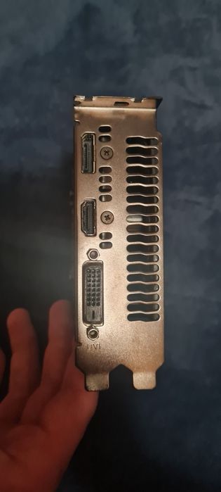 Продам відеокарту