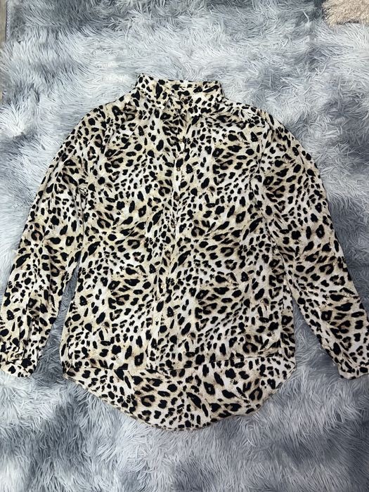 Леопардова блузка