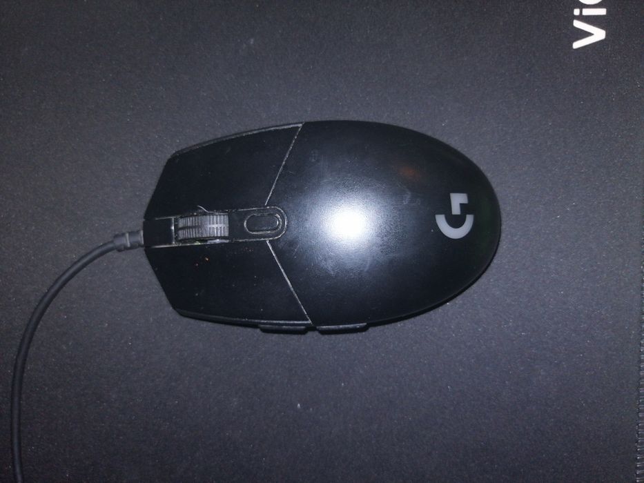 Myszka logitech G102