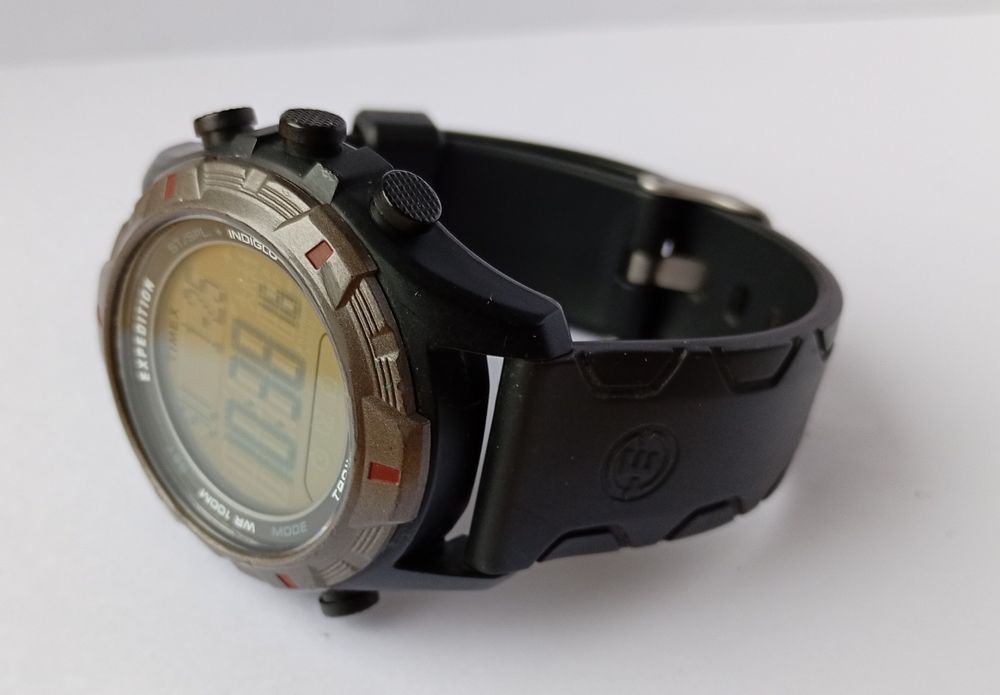 Timex Expedition trail mate M574 vintage wr 100