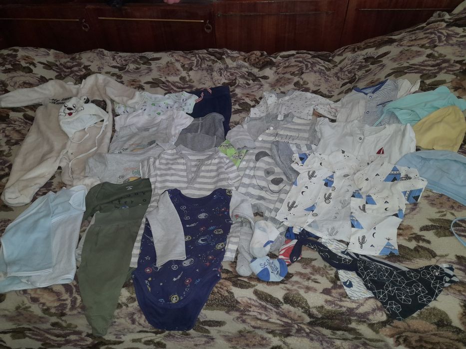 Одяг для немовлят від 2 до 6місяців