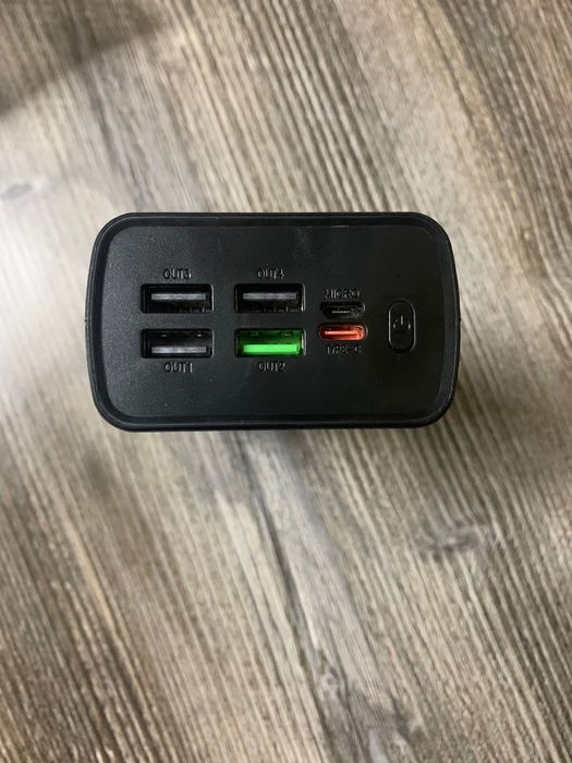 Power bank 120w для смартфонів 30000 mAh з підтримкою швидкої зарядки.
