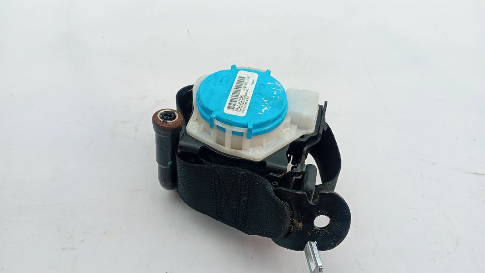 Pré-tensor cinto trás direito MERCEDES-BENZ GLA (X156)