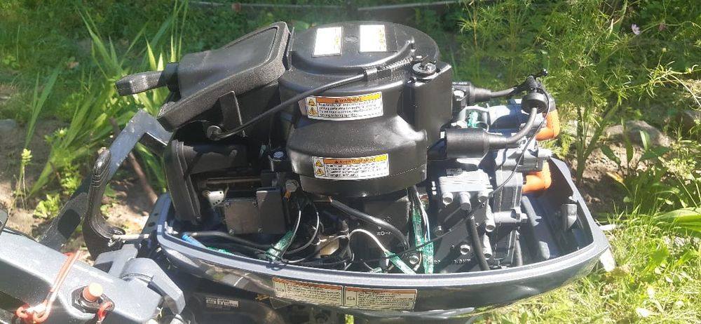 Човен надувний з двигуном Yamaha 15 (2т)