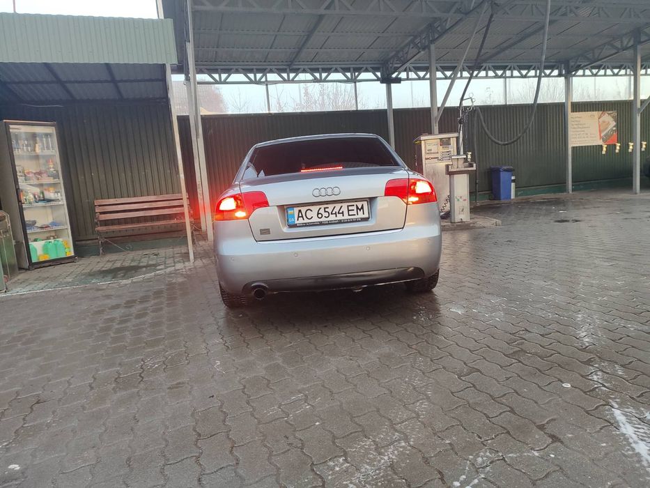 Продам Audi A4,в хорошому стані