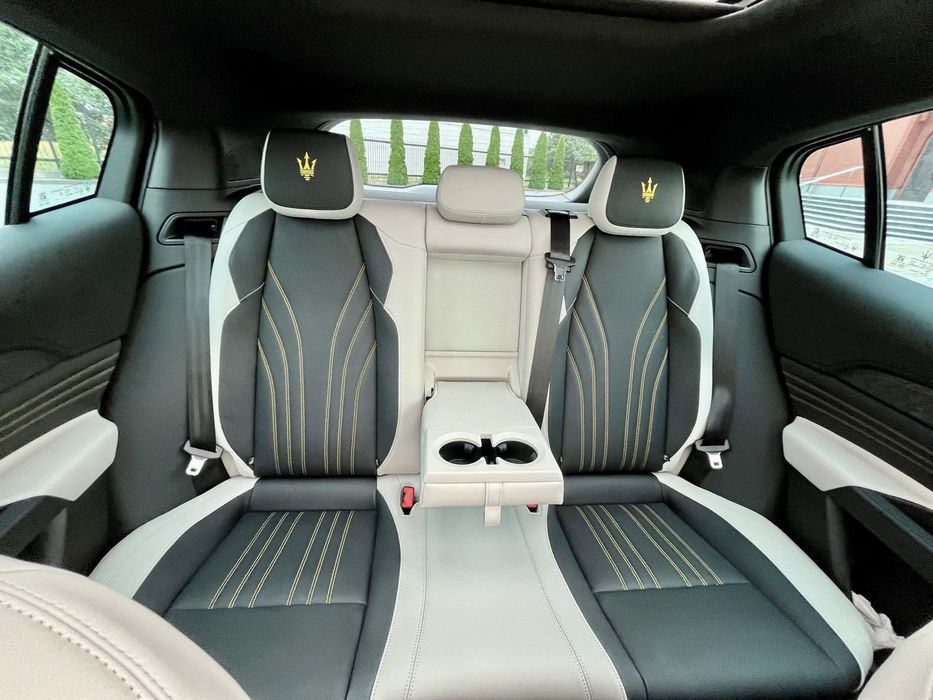 Auto Samochód do Ślubu Maserati Grecale 2025