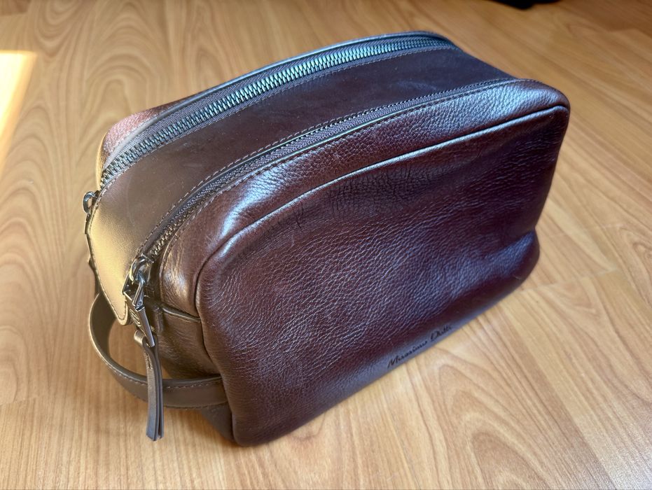 Necessaire Massimo Dutti