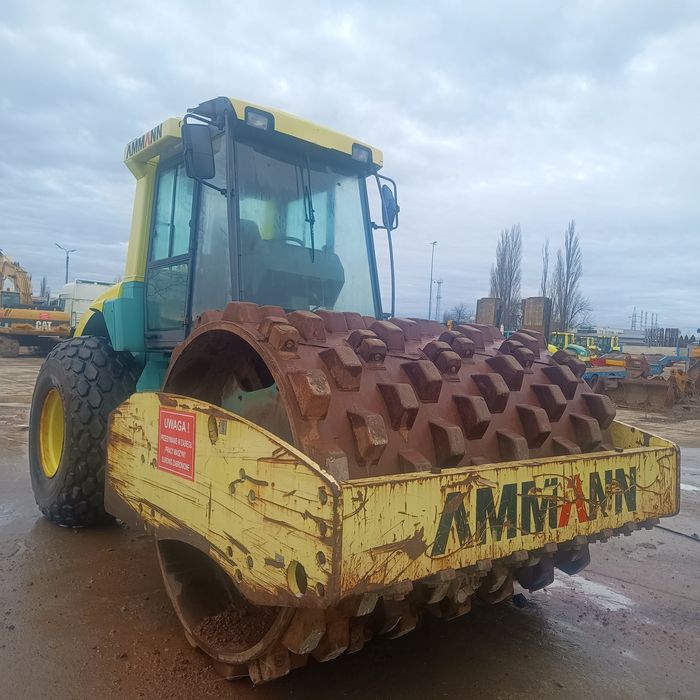 Walec drogowy Ammann ASC 130 wersja D