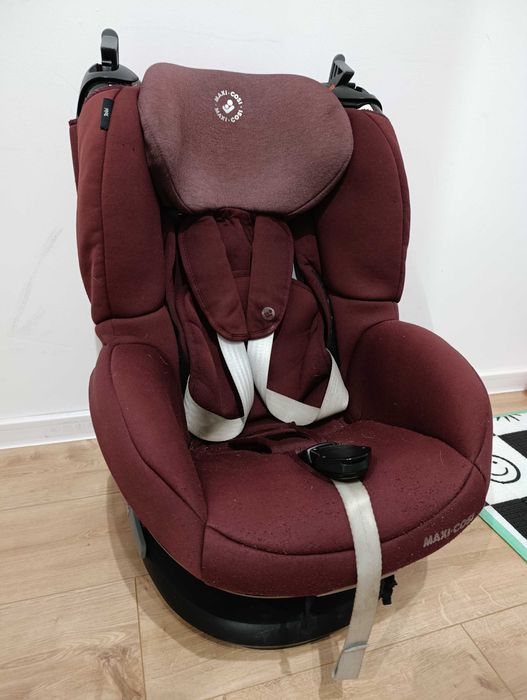 Fotelik samochodowy Maxi-Cosi Tobi Authentic Red 9-18Kg.