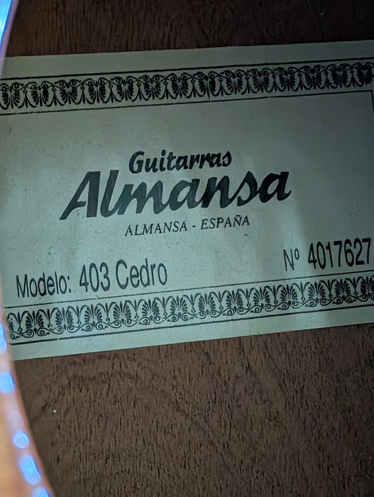 Guitarra Clássica Almansa 403 Cedro