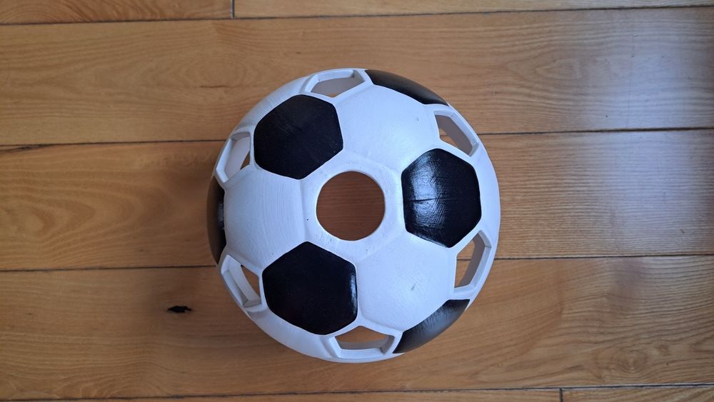 Lampa sufitowa piłka nożna