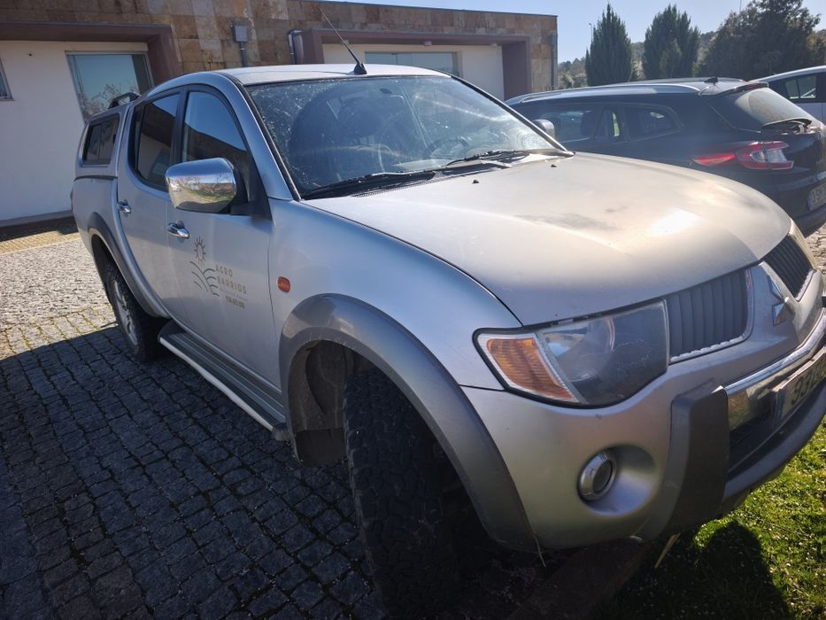 Mitsubishi Strakar