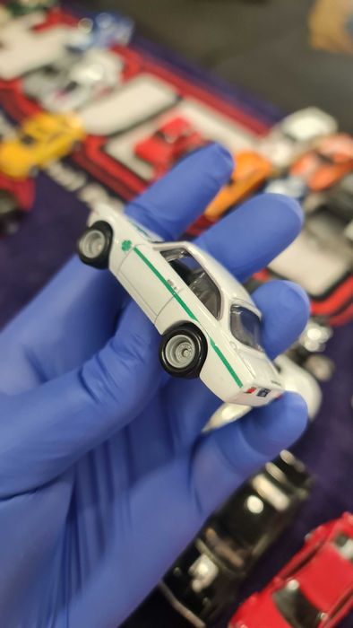 Hot WHEELS Premium - Spectacular Models 5 PACK