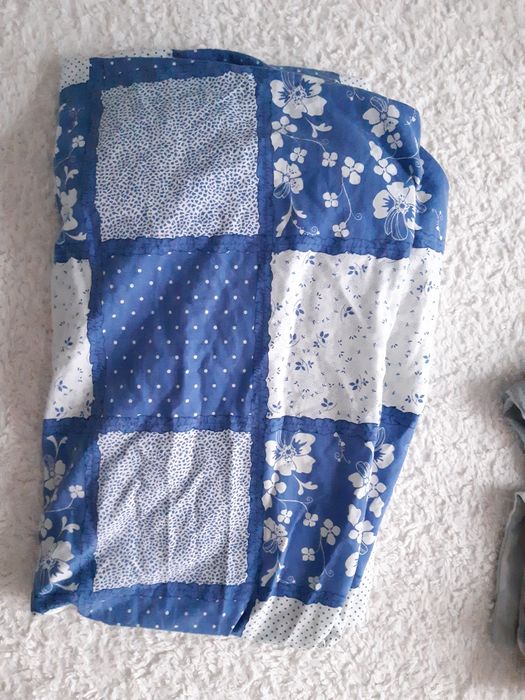 Prześcieradło z gumka na pojedyncze lozko i inne ..