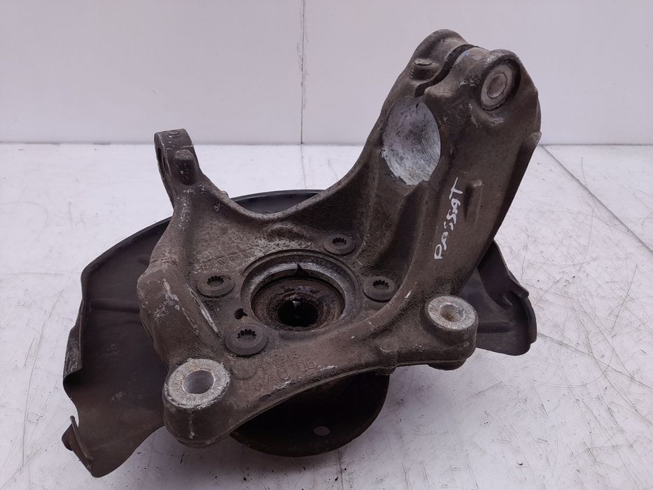 Manga de eixo frente esquerda VOLKSWAGEN Passat CC (357)