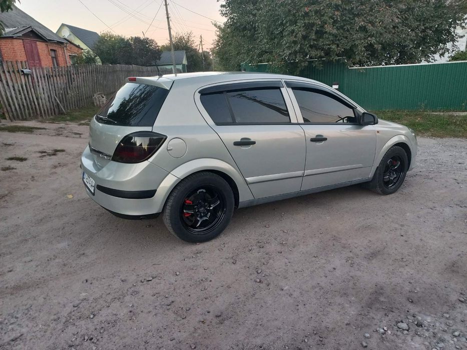 Opel Astra H 2008р 1.6і газ4 (Від власника)
