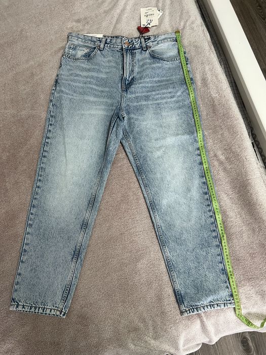 Джинси нові.                      .