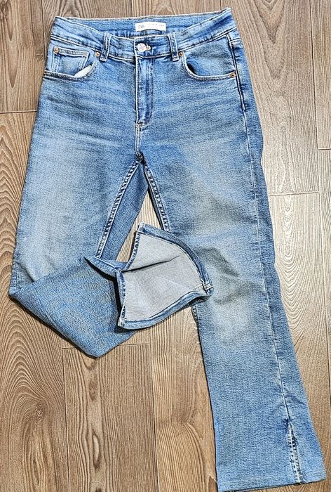 Джинси. Zara. На дівчинку 10-12 років.