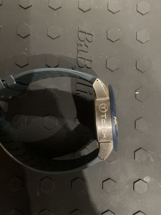 Продам швейцарские часы TISSOT TOUCH SOLAR EXPERT