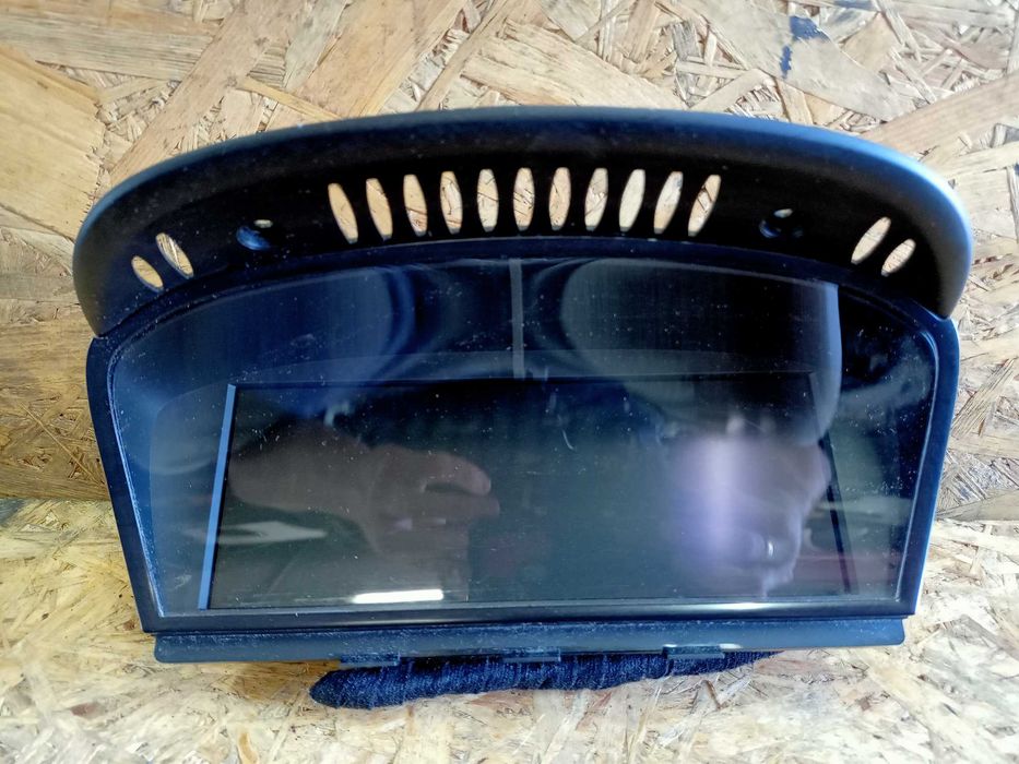 BMW E60 E61 seria 5 duży wyświetlacz radia oryginał demontaż