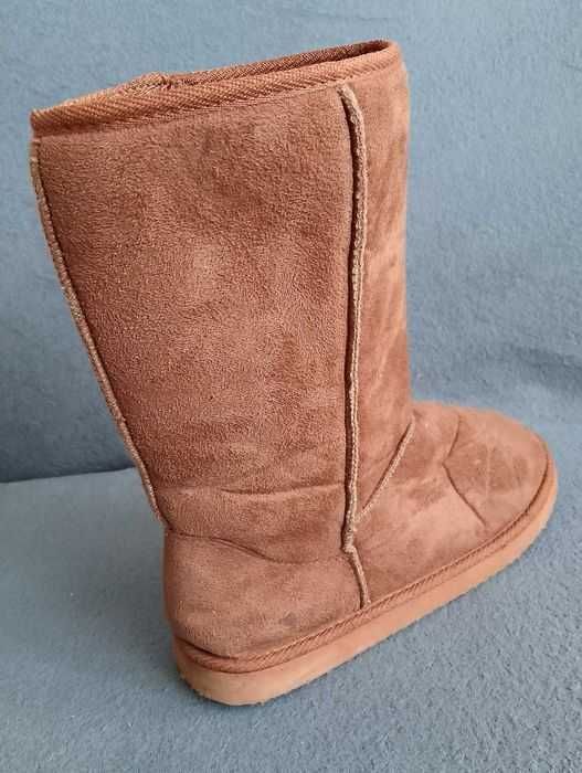 ZARA. Buty zimowe damskie.