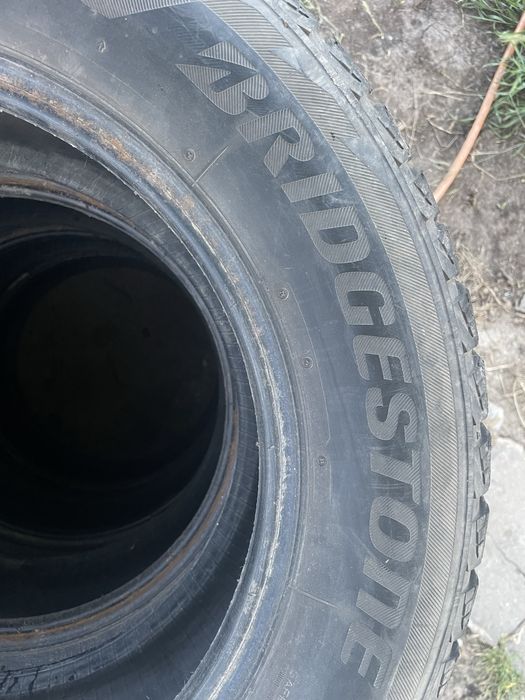 Шыны Резина Колеса r16 215/65 235/60 Bridgestone Blizzak
