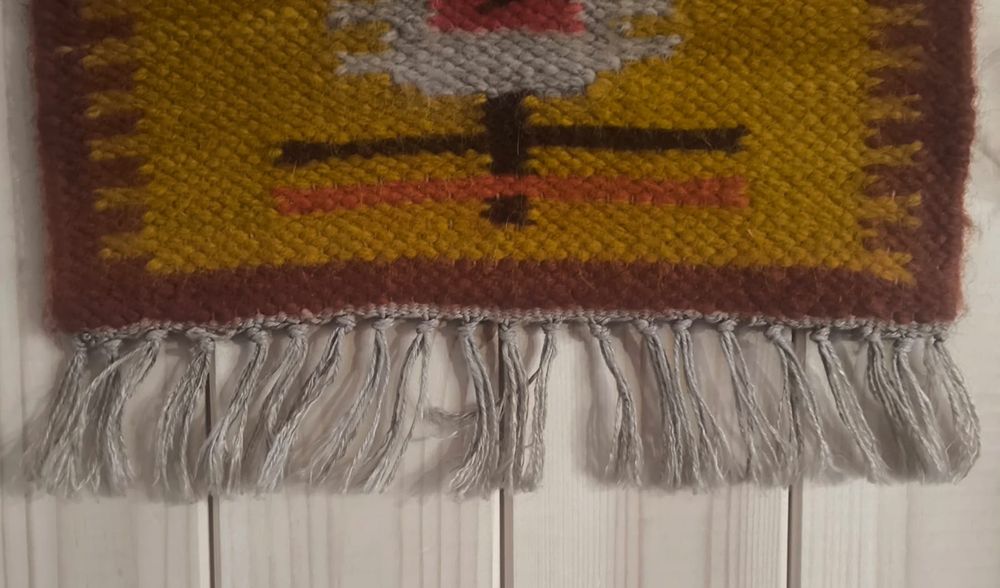 Kilim wełniany na osnowej lnianej