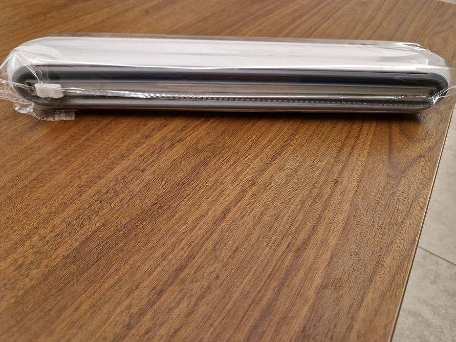 Dozownik / podajnik / dyspenser do folii aluminiowej, papieru do piecz