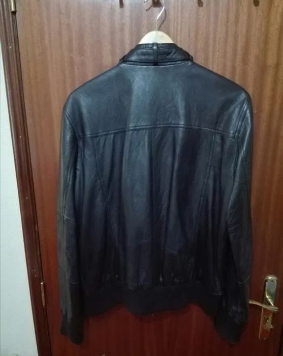 Casaco de Cabedal ZARA (TAM. L)