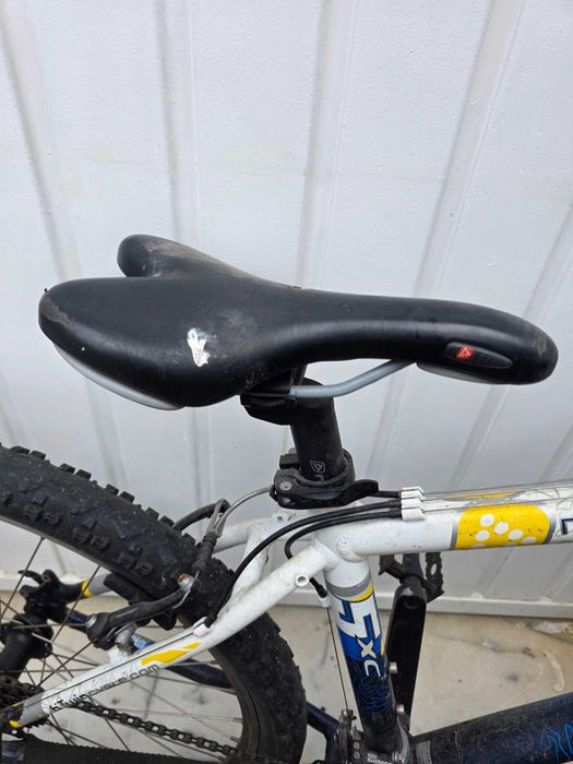 Bicicleta btwin  em bom estado
