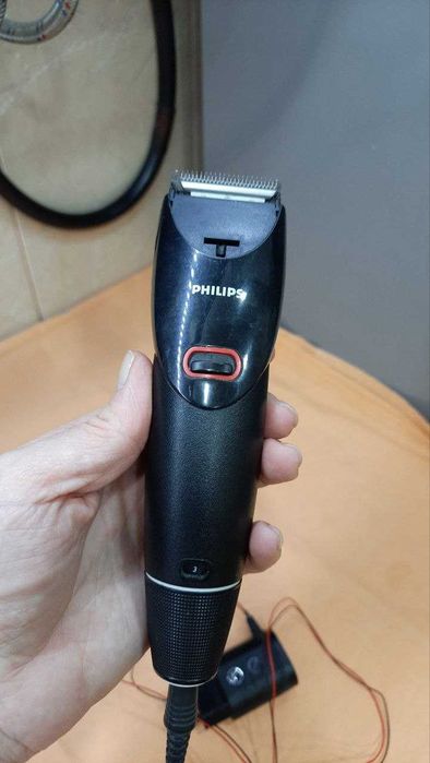 Машинка для стрижки волос Philips QC5010