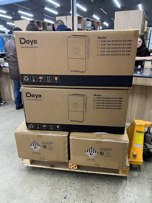 Гибридный Інвертор DEYE Deye SUN-6K-SG05LP1-EU-AM2-P, 48 В