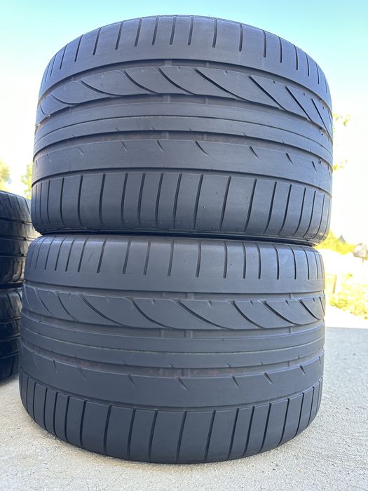 305/30/19 Bridgestone Potenza Re050A