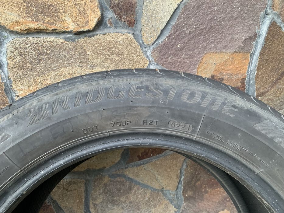 Шини r17 225/55 комплект шин літо BRIDGESTONE
