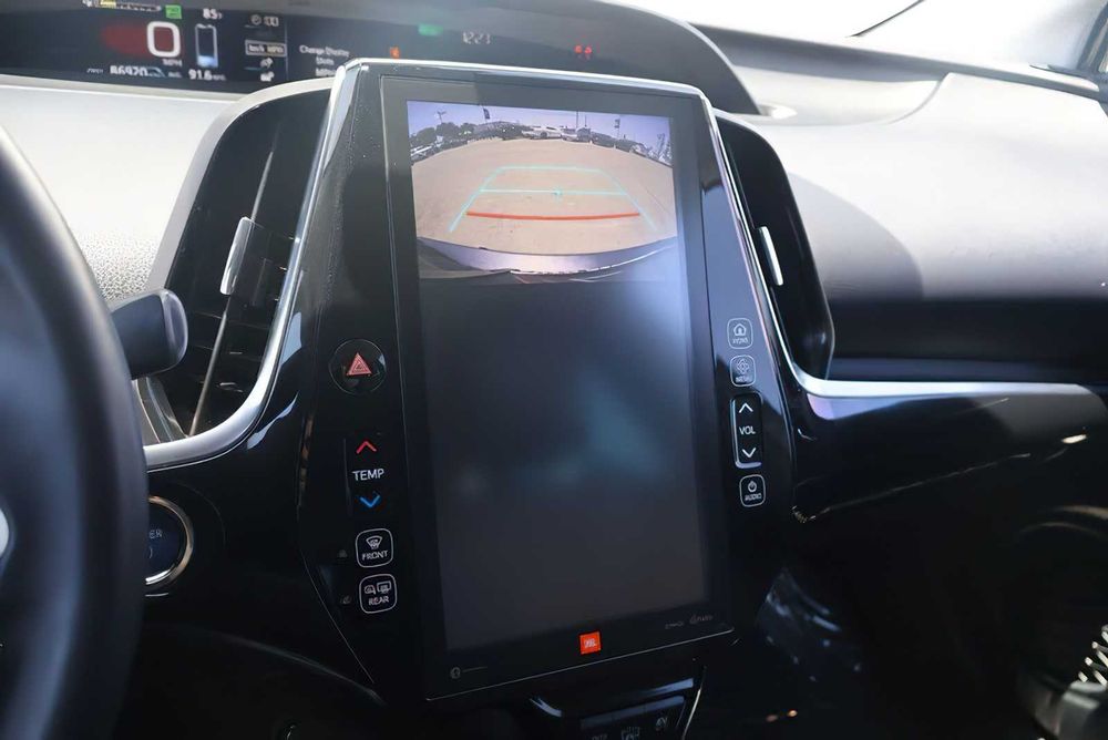 Toyota Prius Prime Advanced      2019