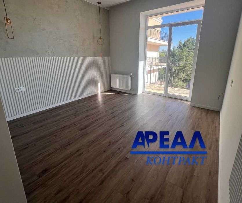 Продам 2-х кімнатну квартиру у "Короні Ренесансу".