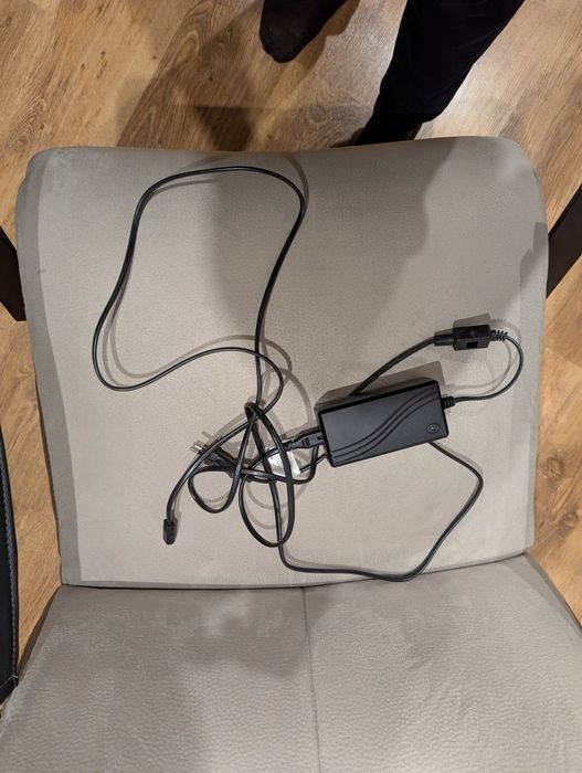 Fotel relaksacyjny Artemis – Funkcja Sleep, Elektryczny, Super Stan!