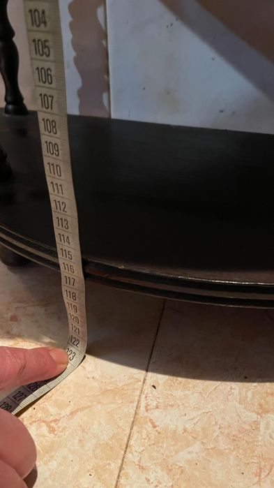 Estante em madeira usada