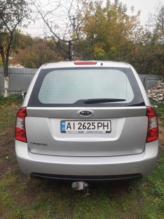 Продам автомобіль Kia Carens