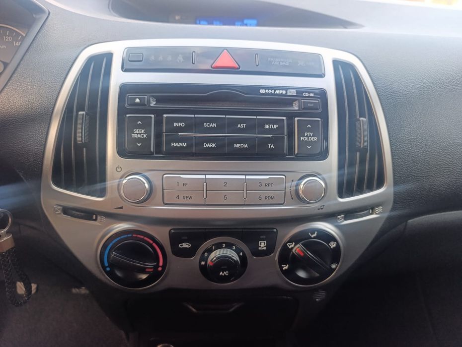 Hyundai i20 2012 рік