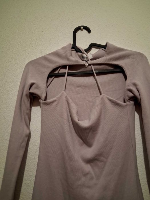 Vestido Oh Polly,com sandália Seaside.