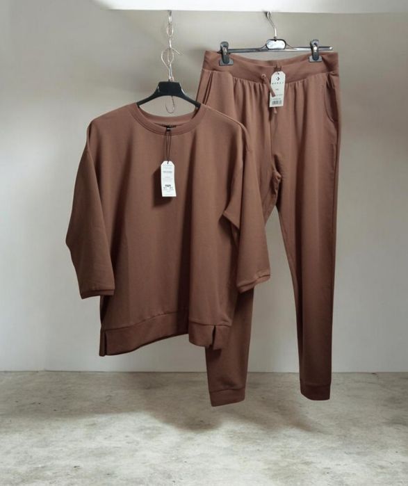 Wygodny bawełniany dres damski Moraj XL / 2XL –
