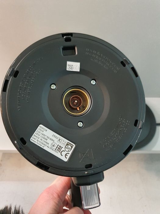 Czajnik elektryczny PHILIPS HD9318/20