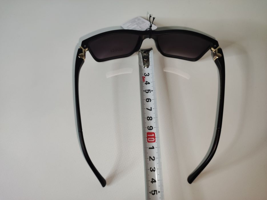 Gucci Sunglasses Black and Gold