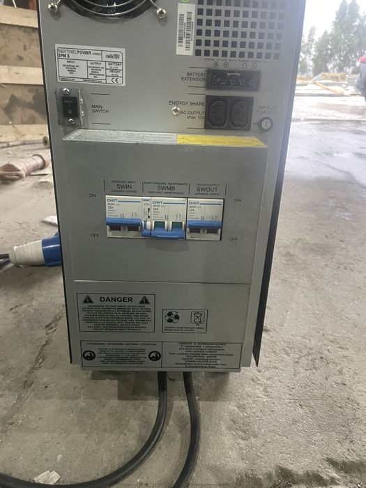 UPS Bateria online 5400w / 6000 VA