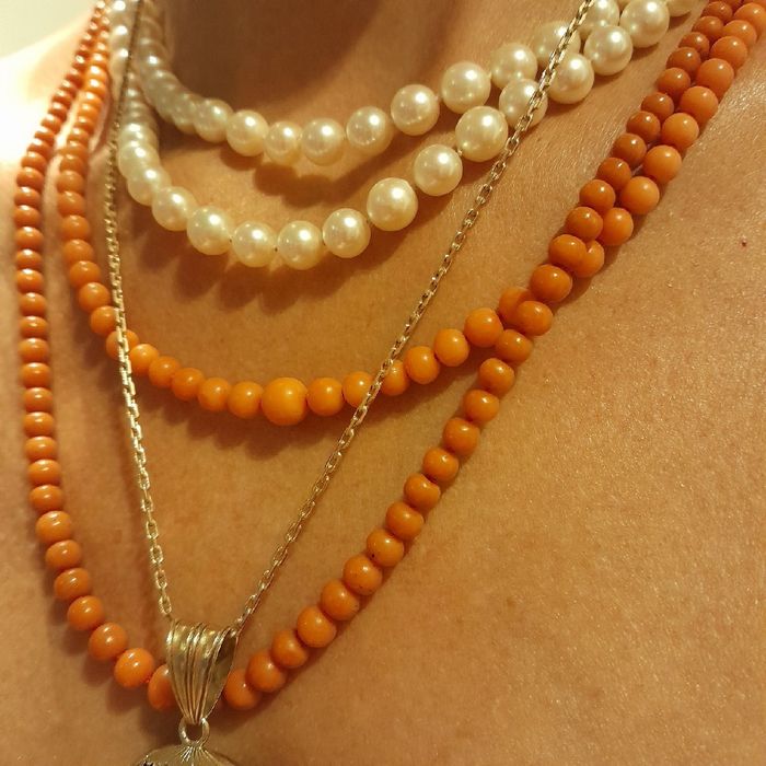 Piękne retro Kolczyki 3.8g Koral Złoto 585