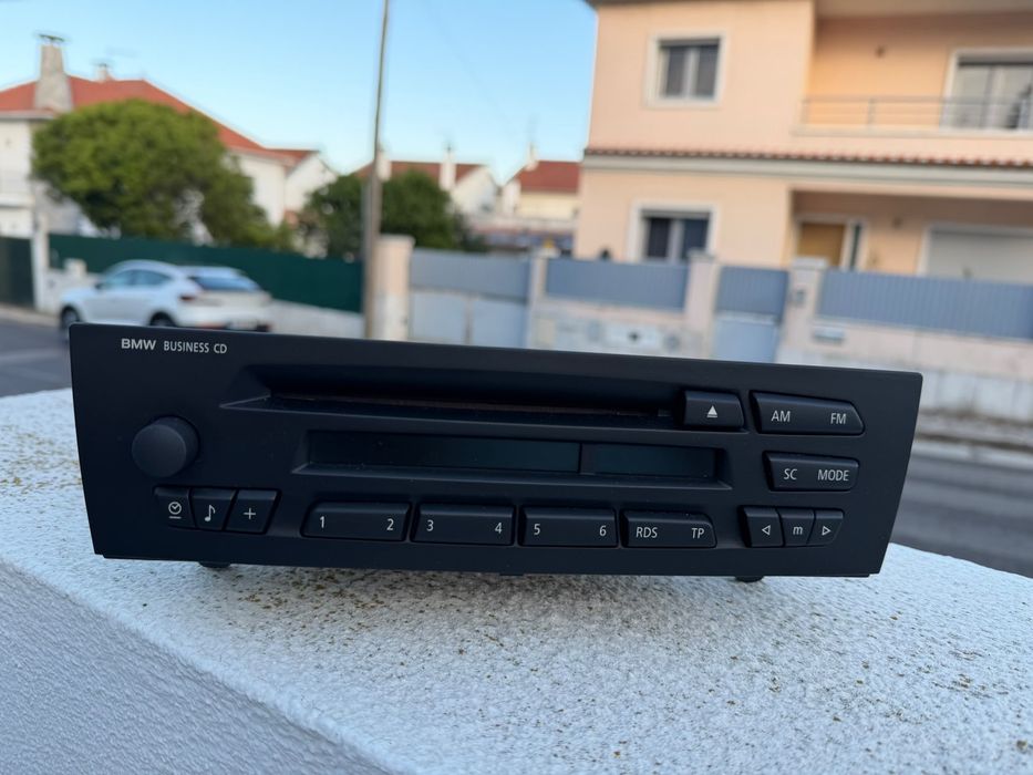 Auto-rádio Original BMW Business CD - Série 1 E81 E87 - Ref. 65129133335